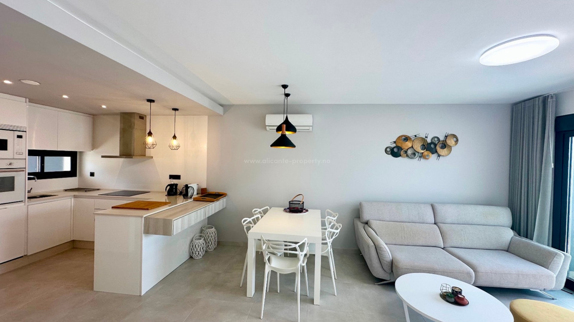 Apartment / flat in El Raso