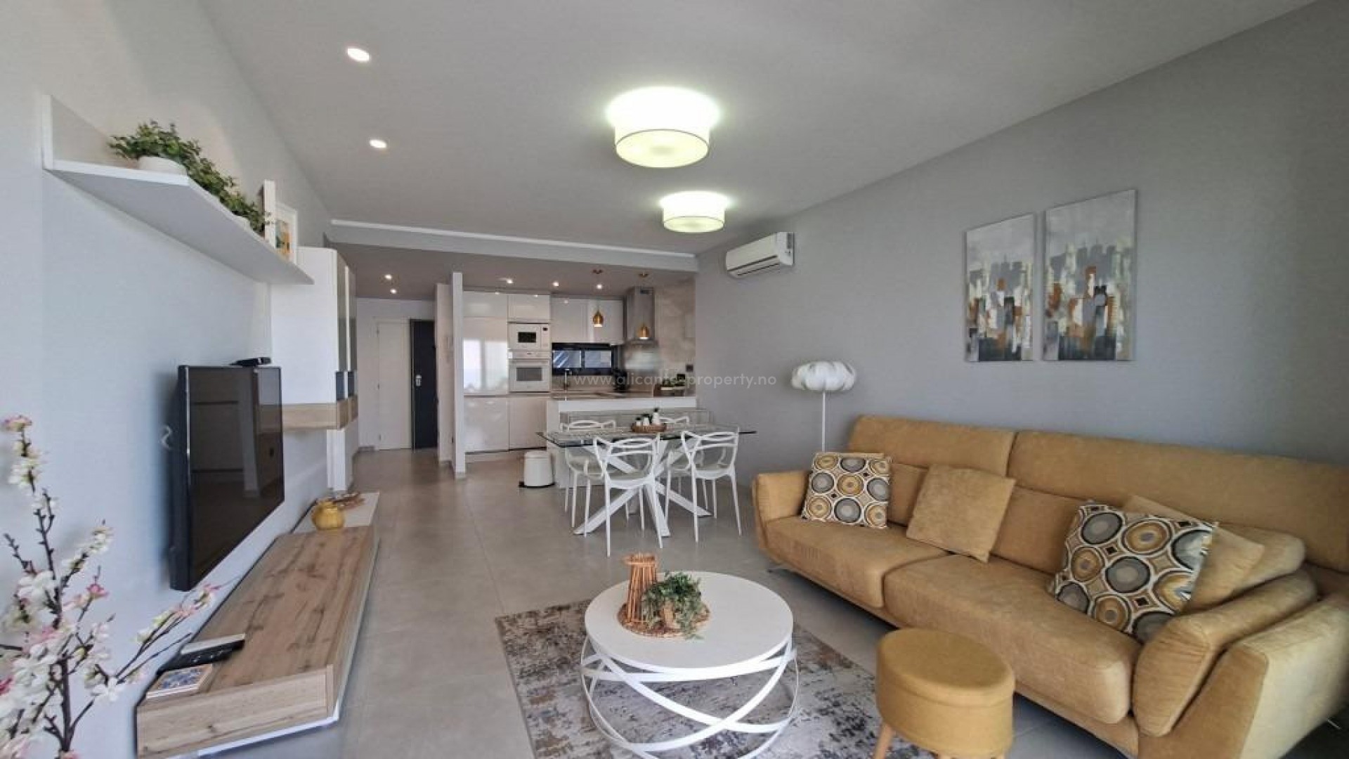 Apartment / flat in El Raso