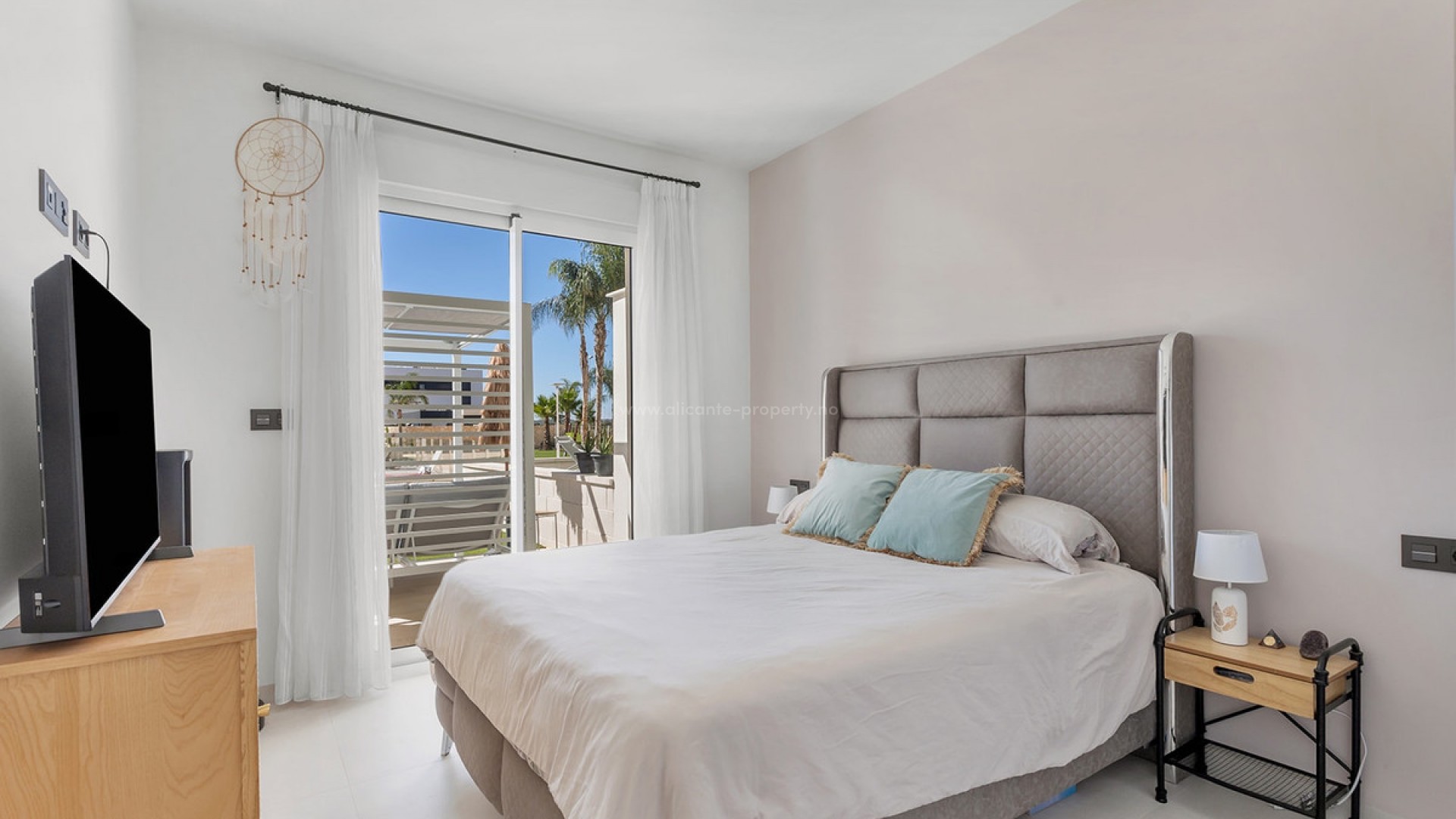 Apartment / flat in El Raso