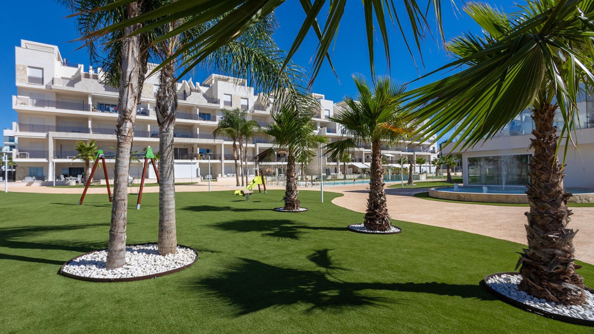 Apartment / flat in El Raso