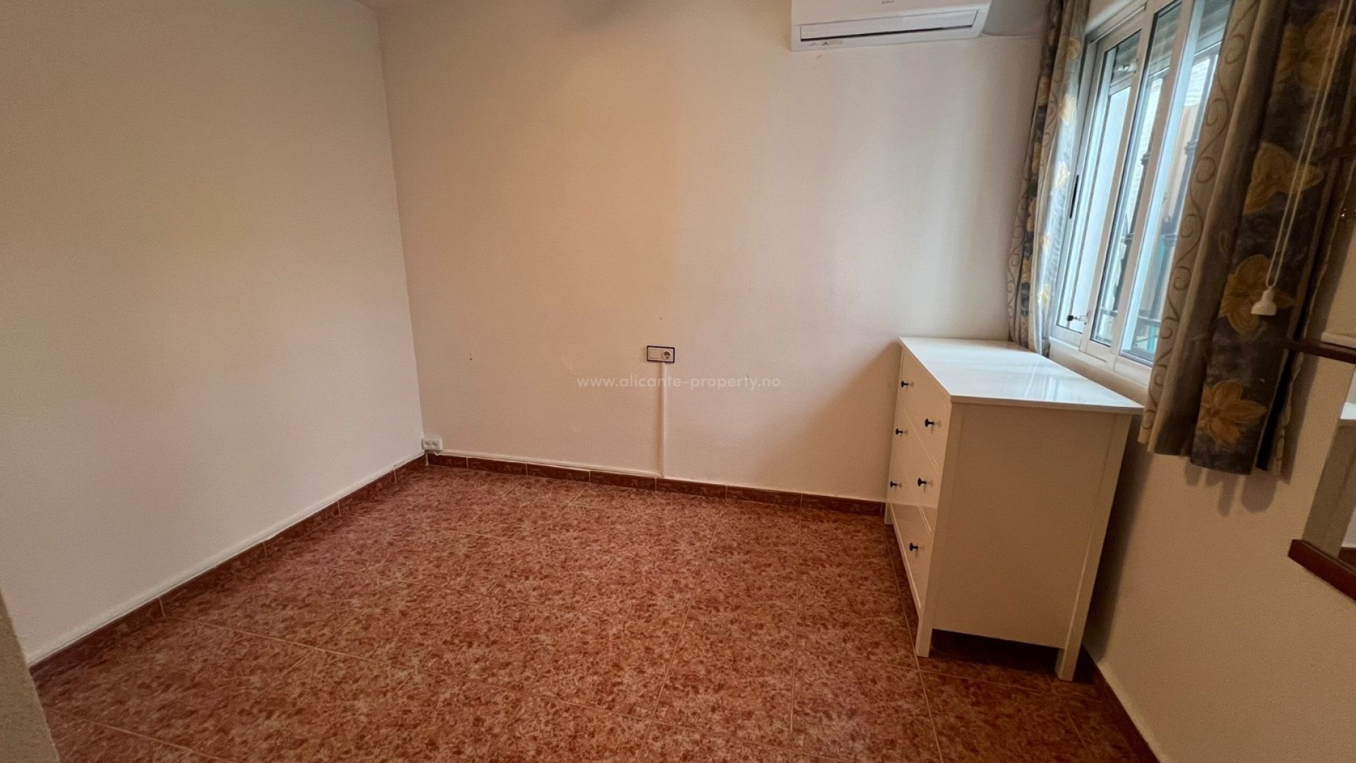 Apartment / flat in Entre Naranjos - Vistabella Golf