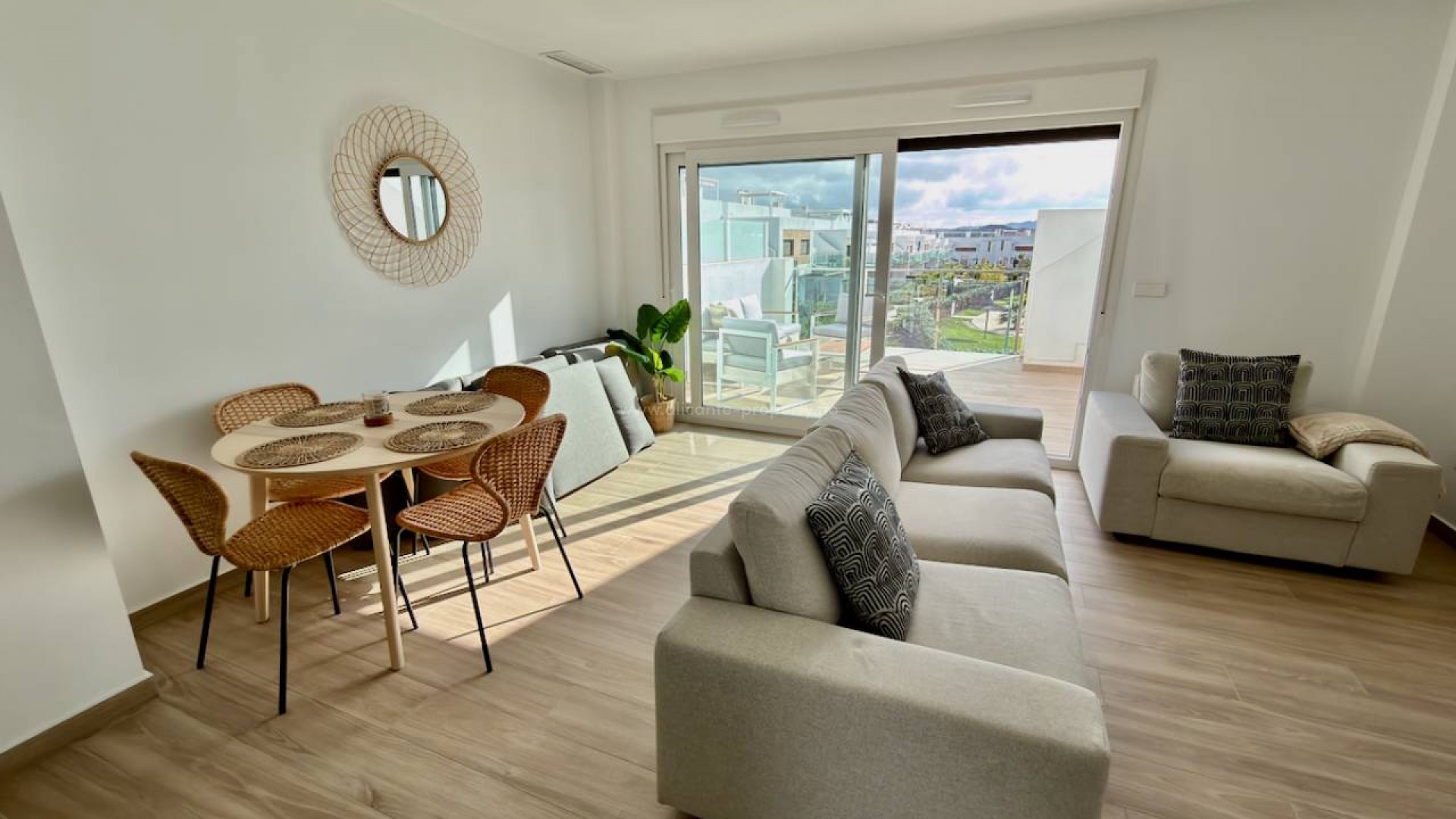 Apartment / flat in Entre Naranjos