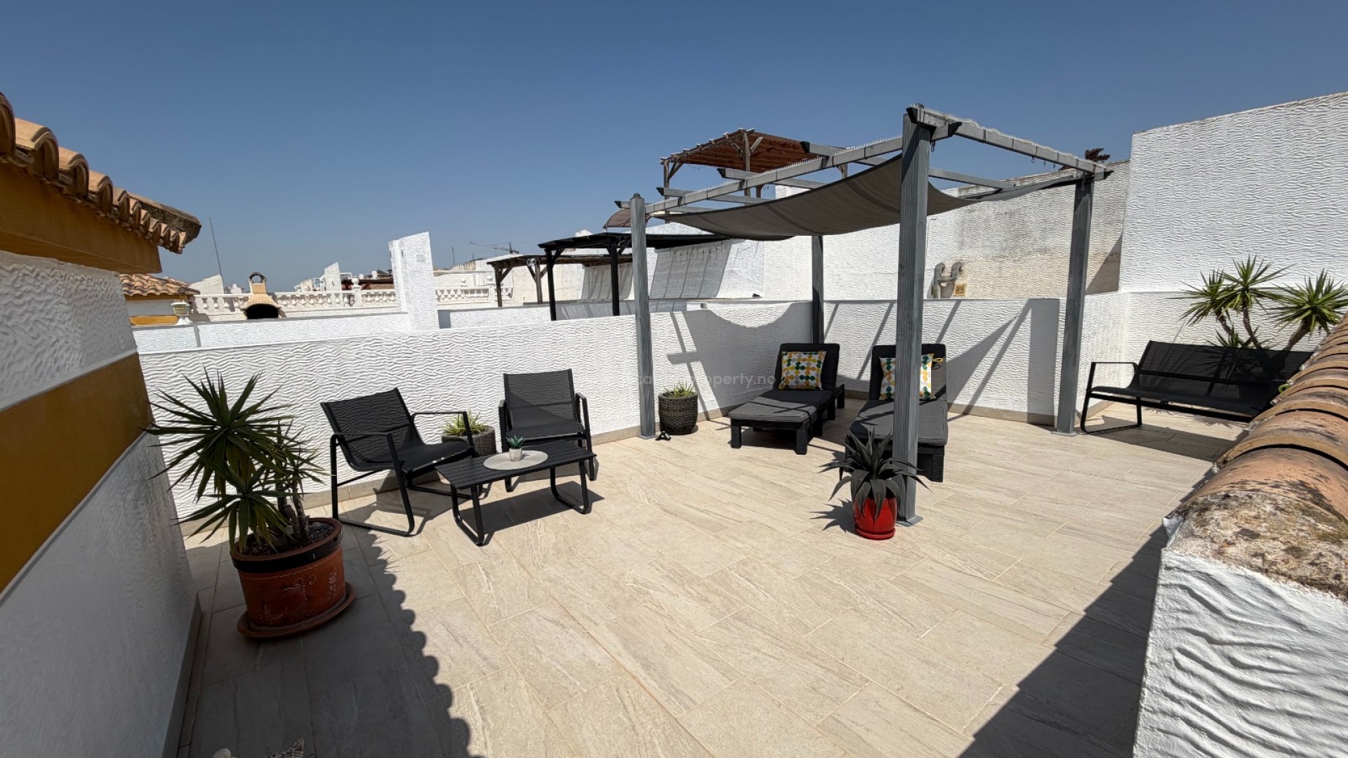 Apartment / flat in Entre Naranjos