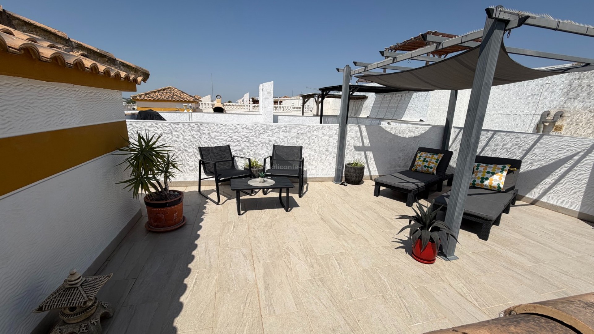 Apartment / flat in Entre Naranjos