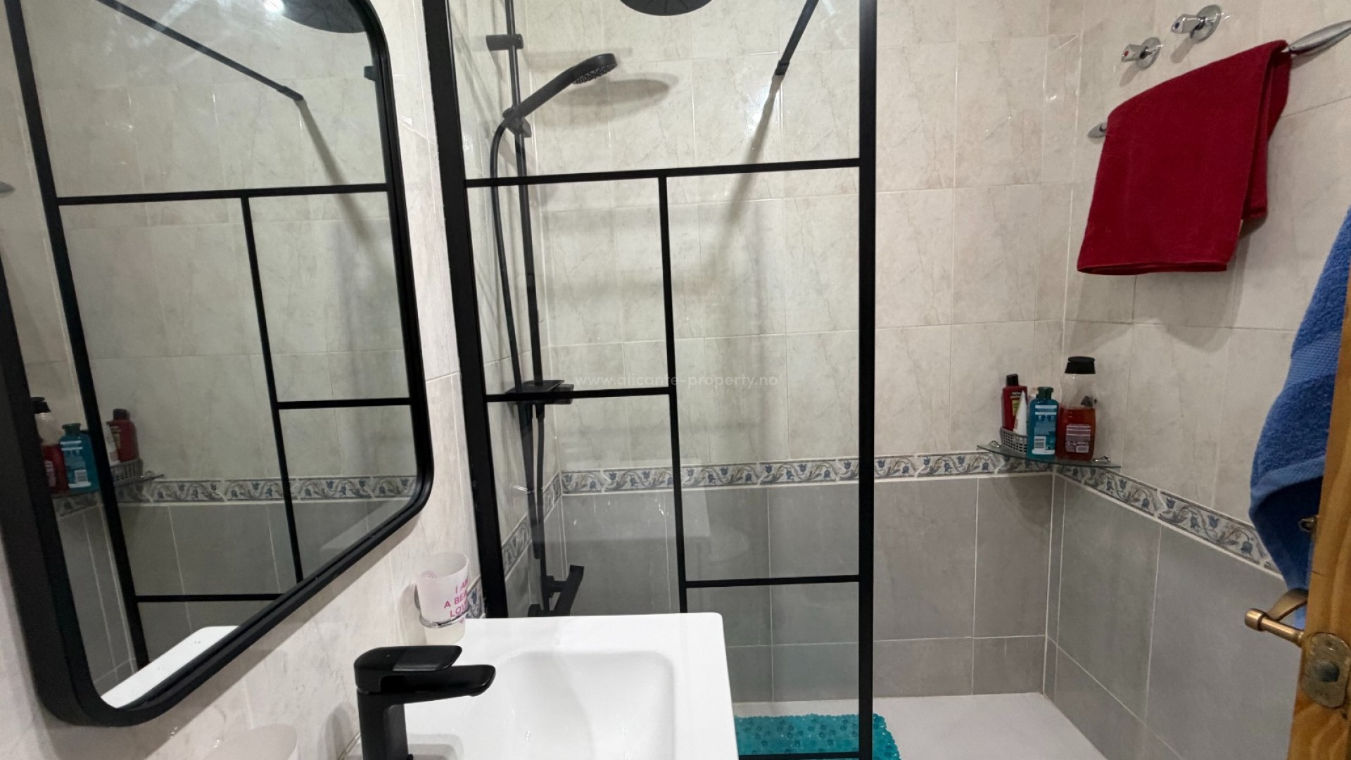Apartment / flat in Entre Naranjos