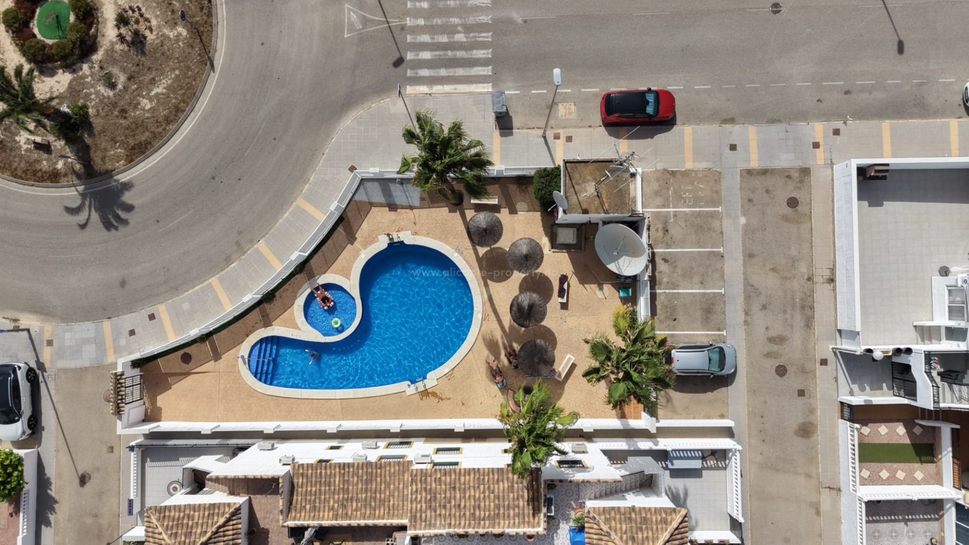 Apartment / flat in Entre Naranjos