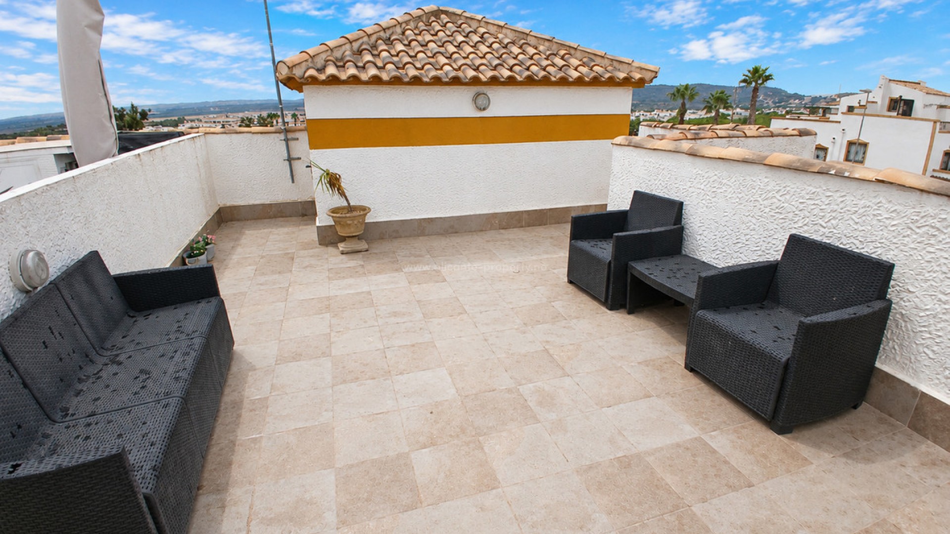 Apartment / flat in Entre Naranjos