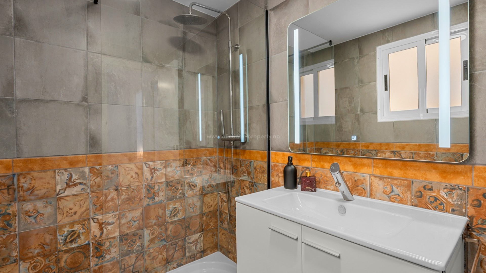 Apartment / flat in ESTRELLA DE MAR