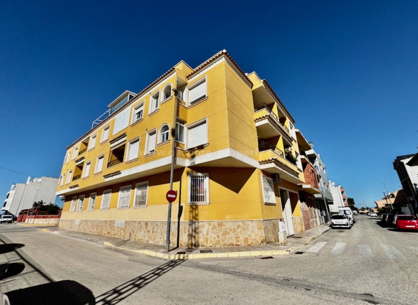 Apartment / flat in Formentera de Segura