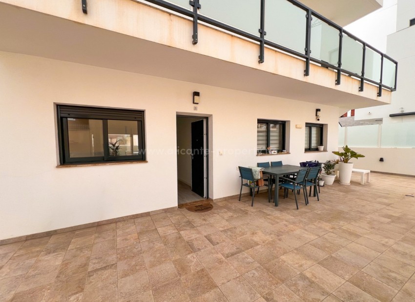 Apartment / flat in Guardamar del Segura Centro