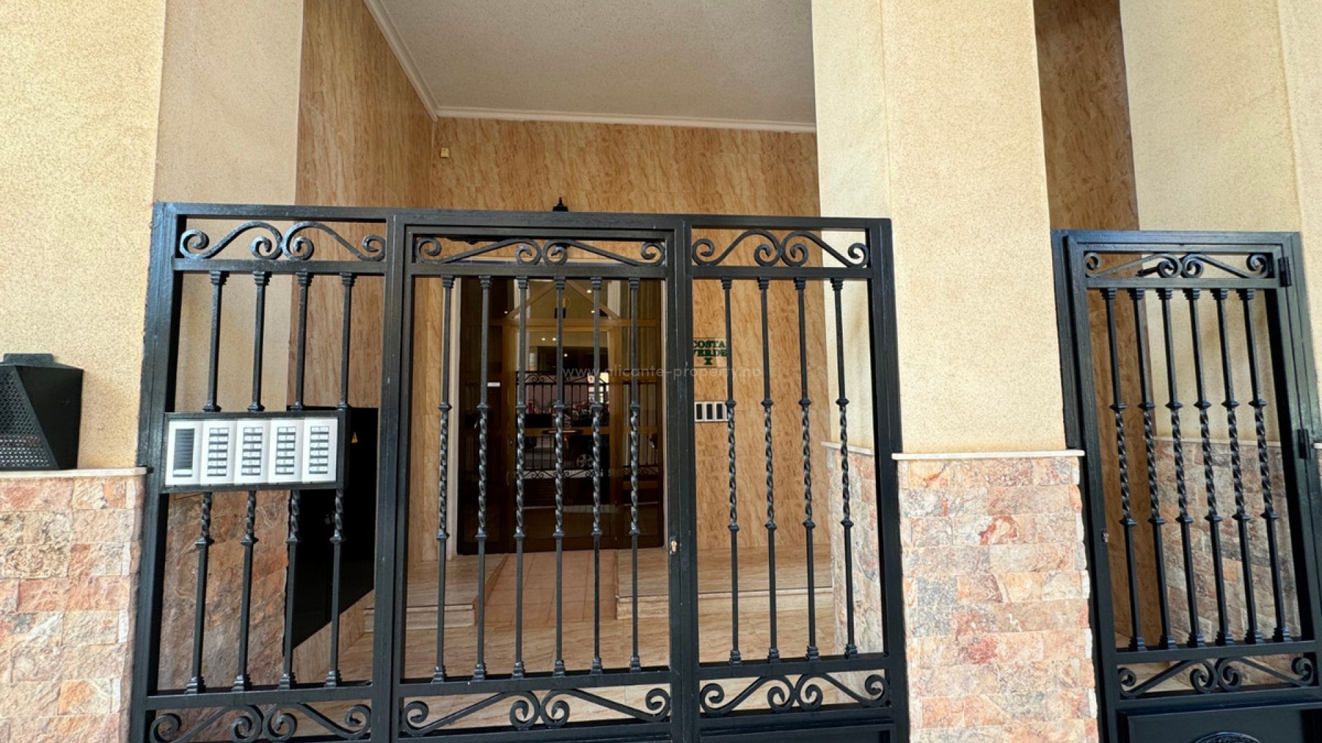 Apartment / flat in Guardamar del Segura Centro