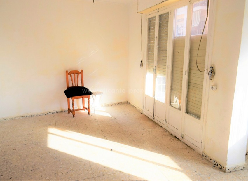 Apartment / flat in Guardamar del Segura Centro