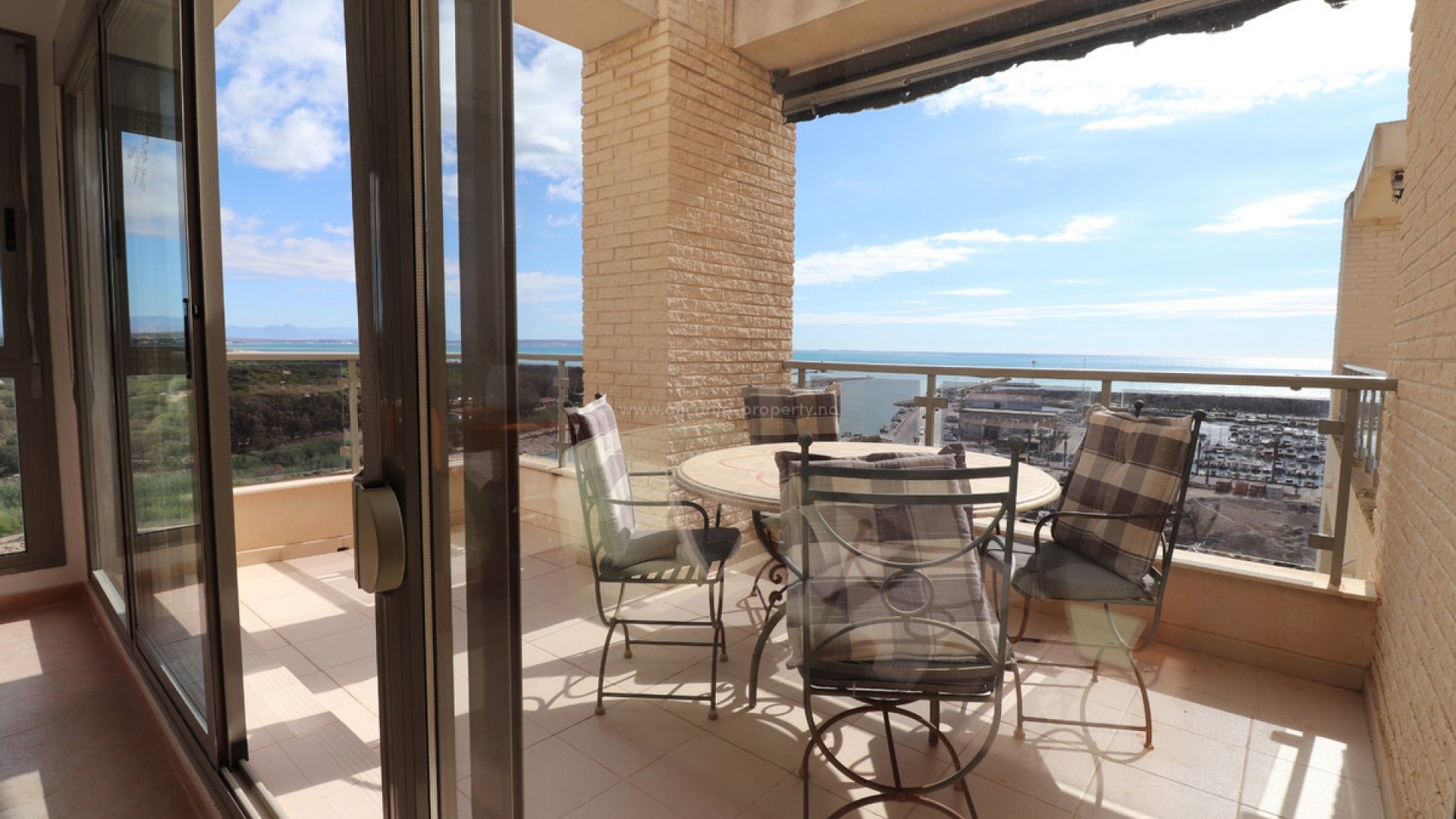 Apartment / flat in Guardamar del Segura Centro