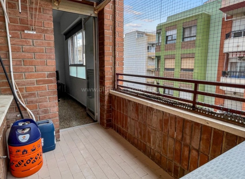 Apartment / flat in Guardamar del Segura Centro
