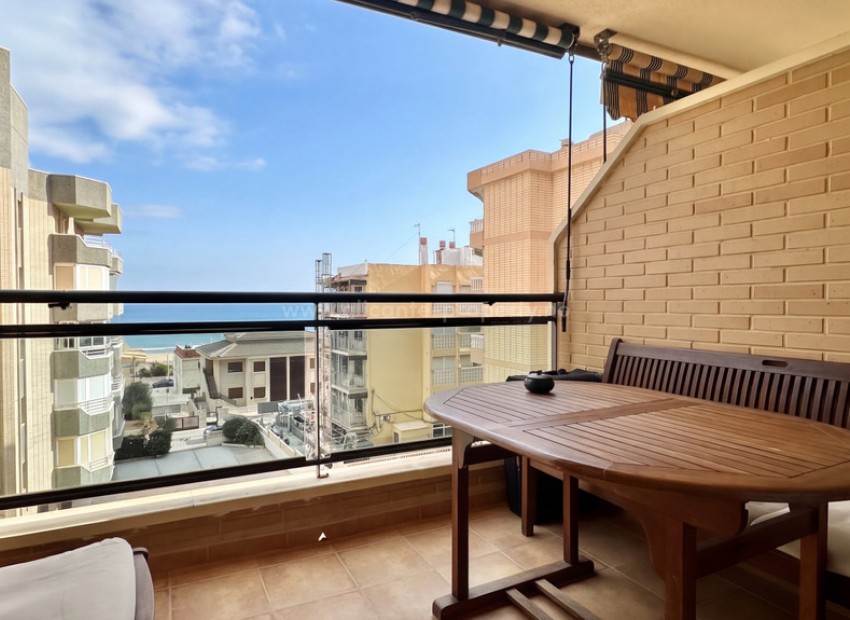 Apartment / flat in Guardamar del Segura Centro