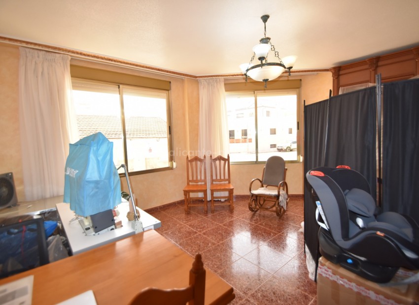 Apartment / flat in Heredades
