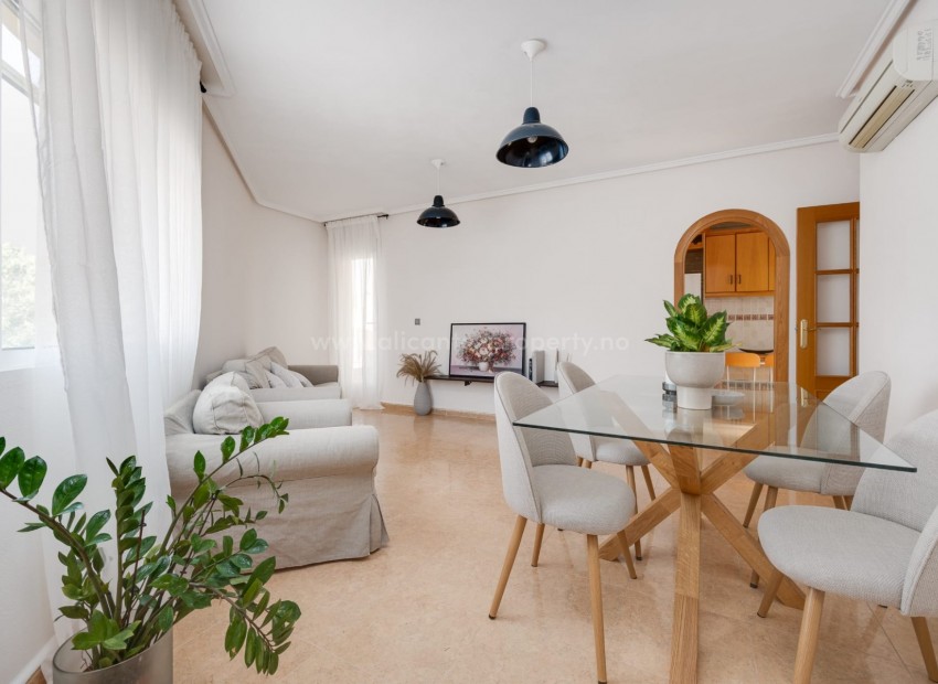 Apartment / flat in Jacarilla
