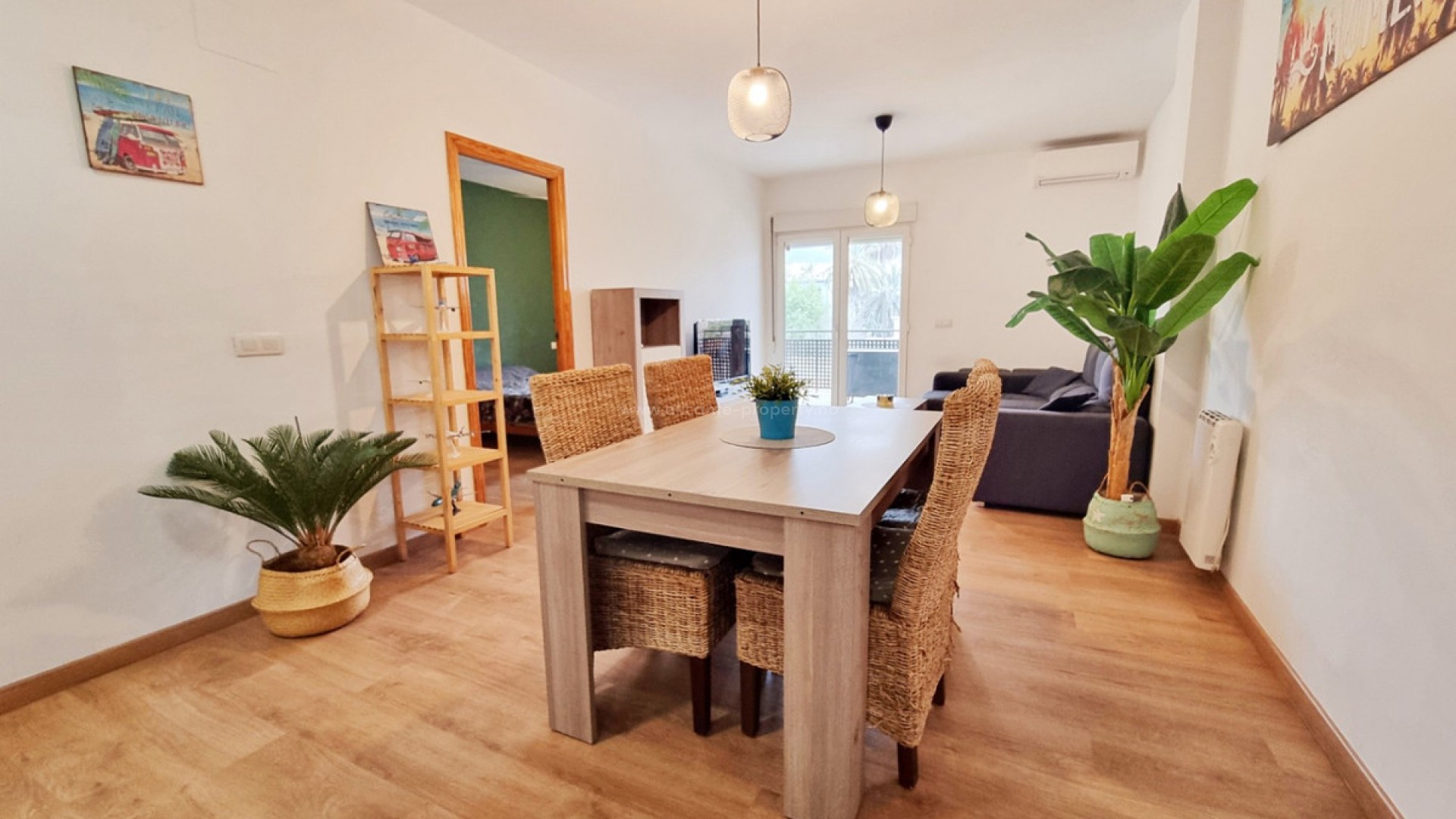 Apartment / flat in Jalon Centro