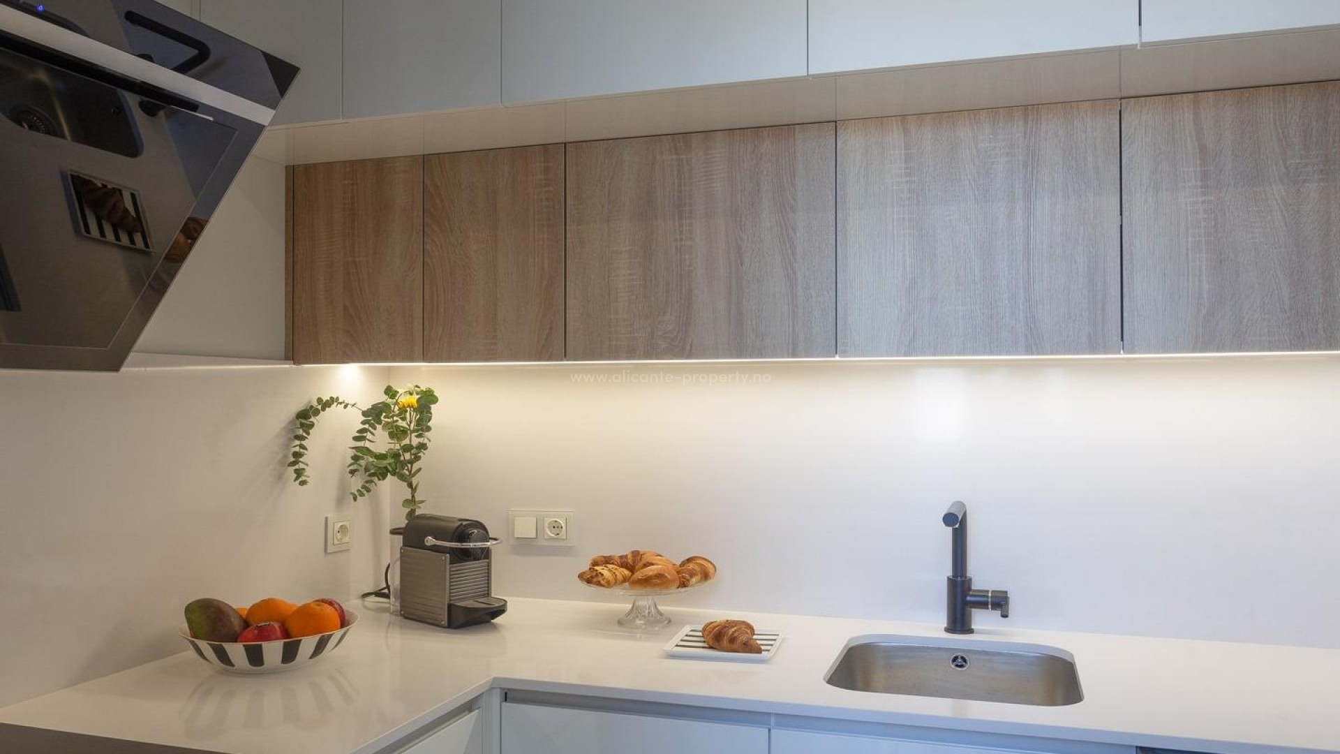 Apartment / flat in L´Estanyó (Marinas)