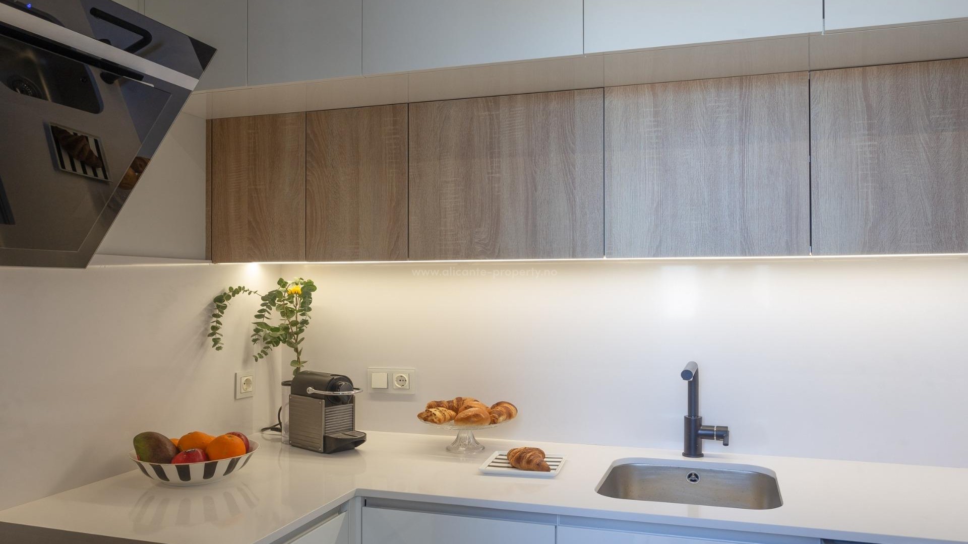 Apartment / flat in L´Estanyó (Marinas)