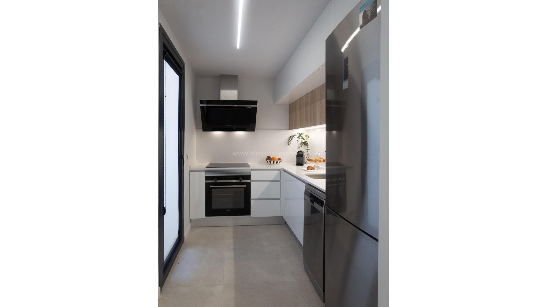 Apartment / flat in L´Estanyó (Marinas)