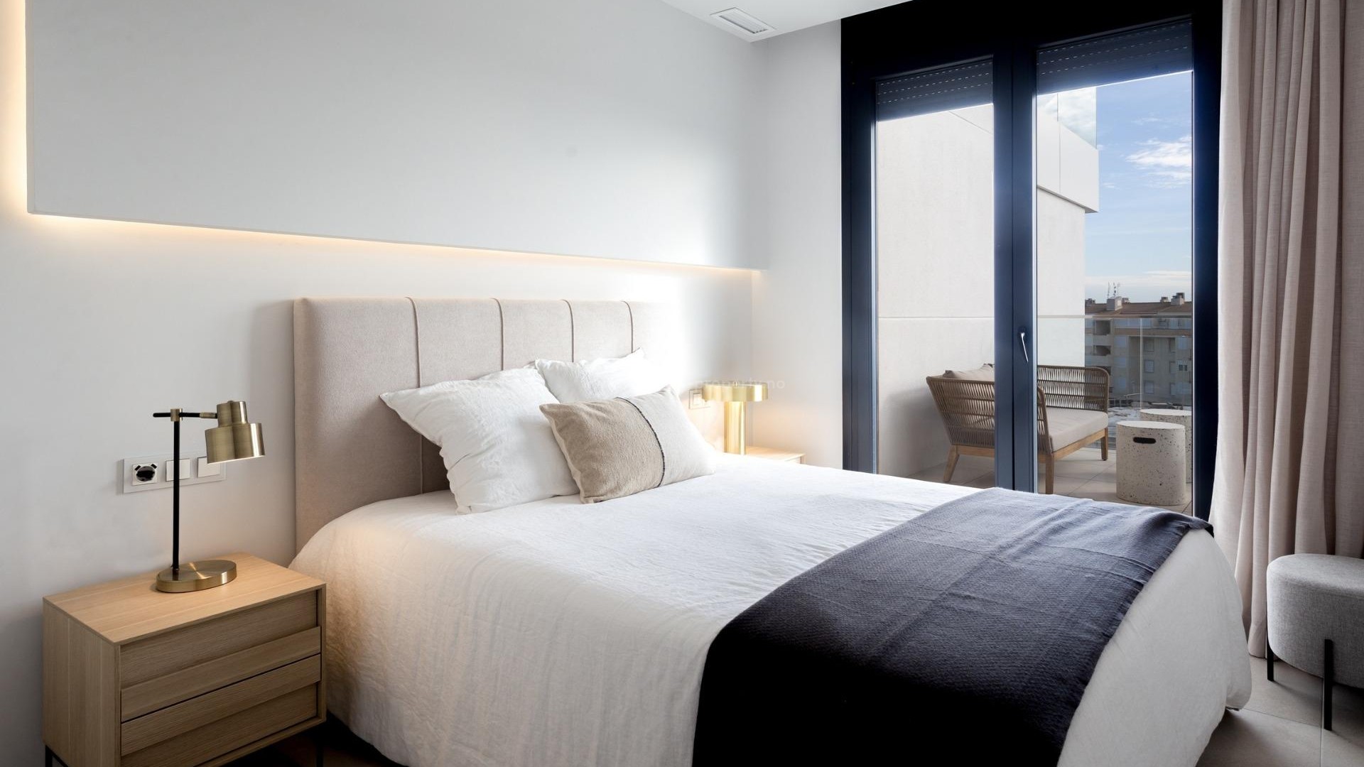 Apartment / flat in L´Estanyó (Marinas)