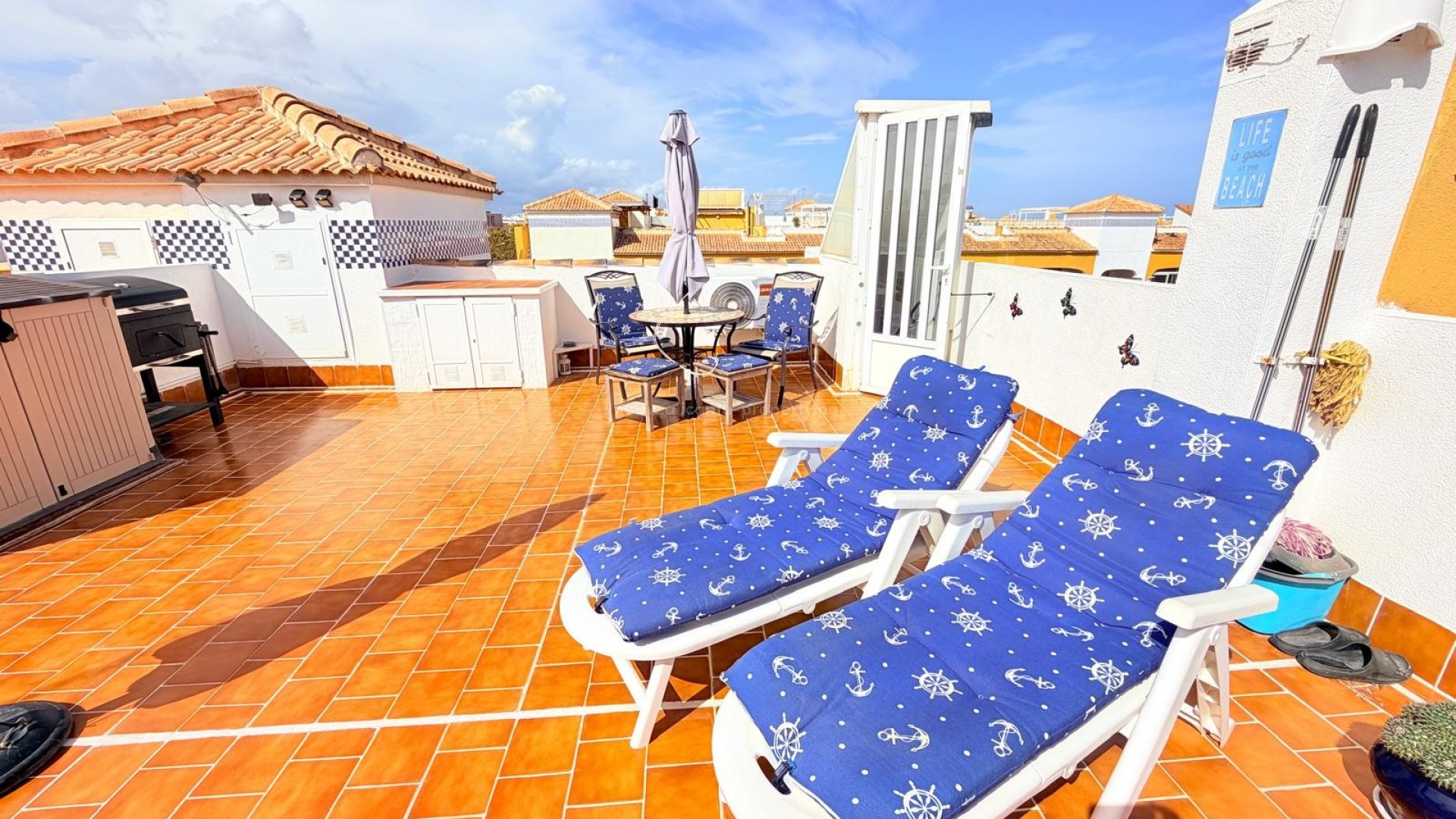 Apartment / flat in La Herrada
