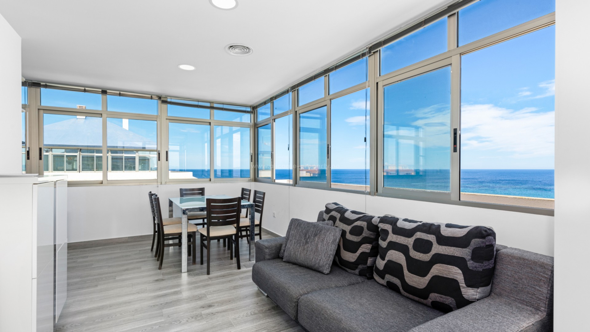 Apartment / flat in La Manga del Mar Menor