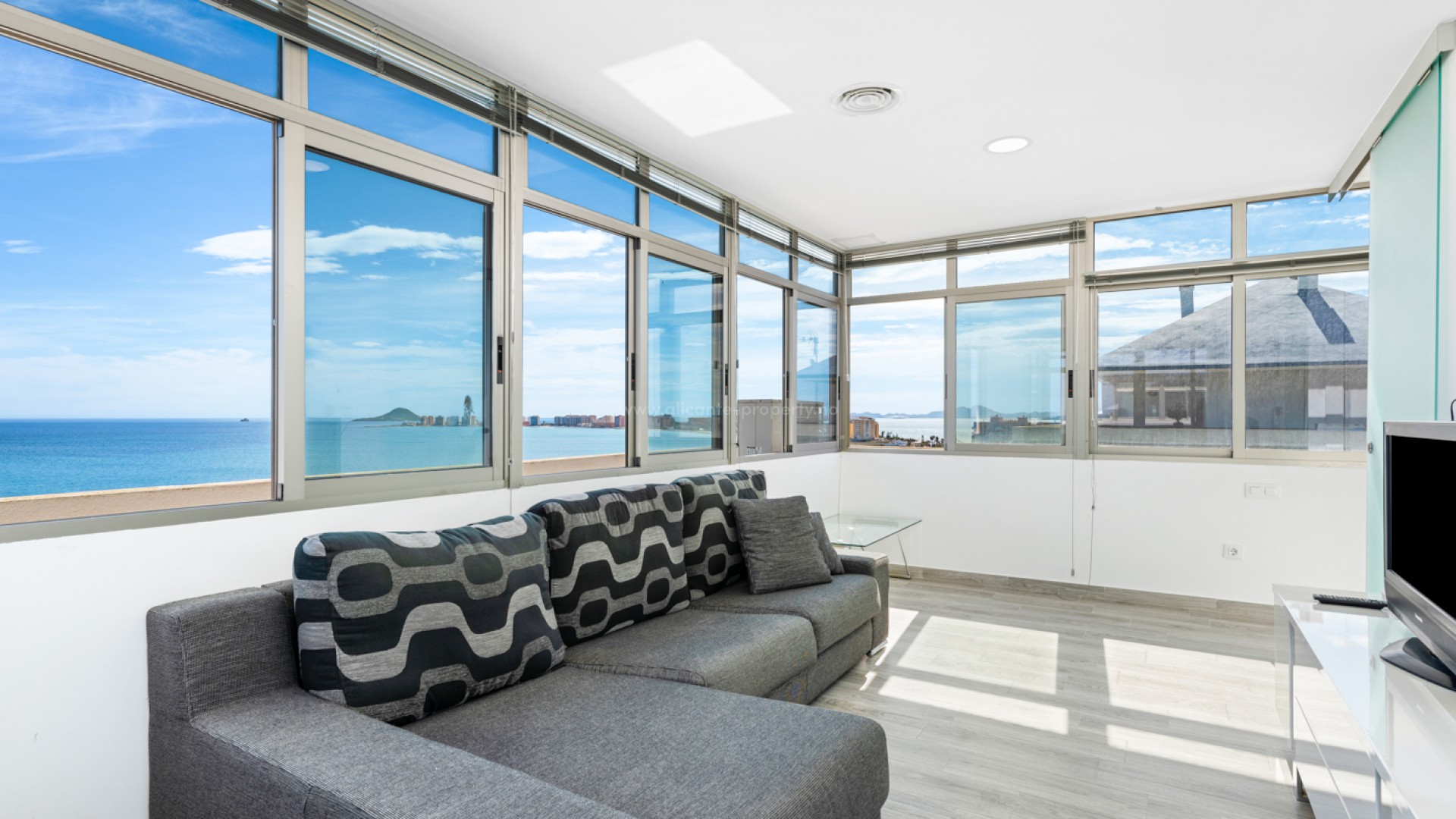 Apartment / flat in La Manga del Mar Menor