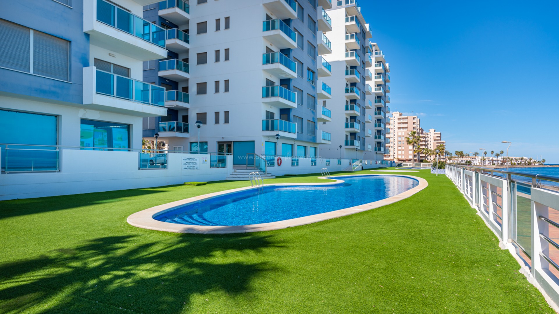 Apartment / flat in La Manga del Mar Menor