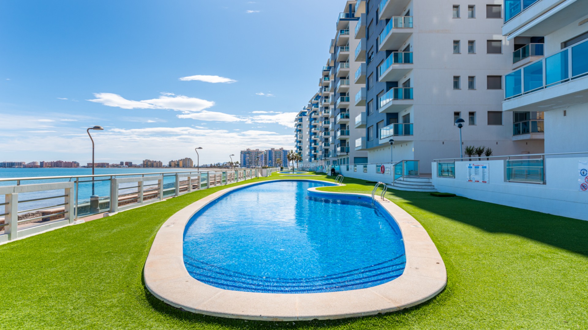 Apartment / flat in La Manga del Mar Menor