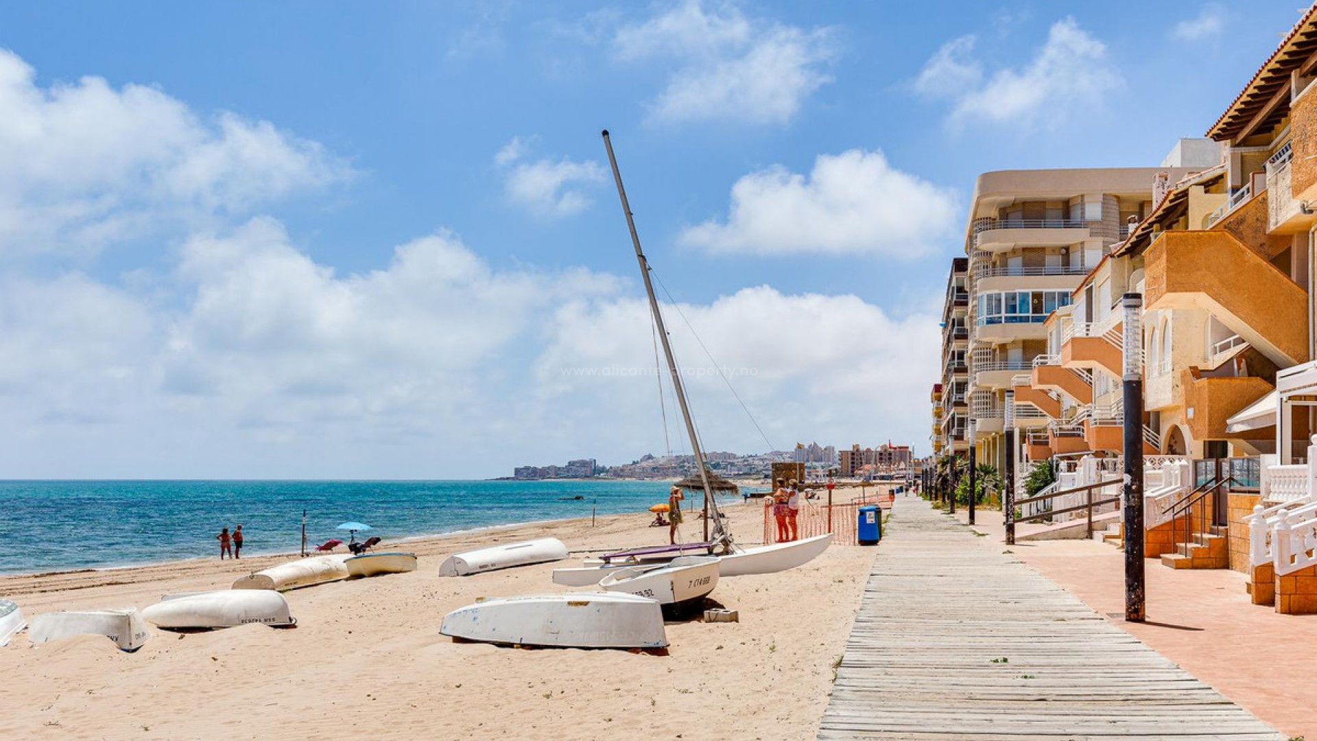 Apartment / flat in La Mata
