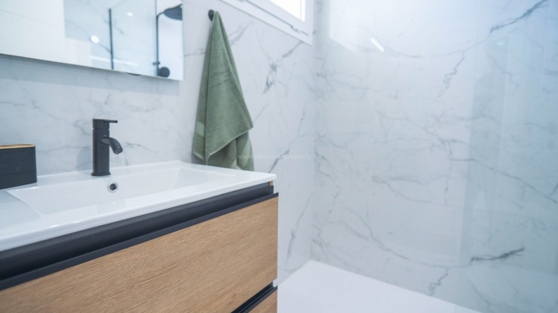 Apartment / flat in La Veleta