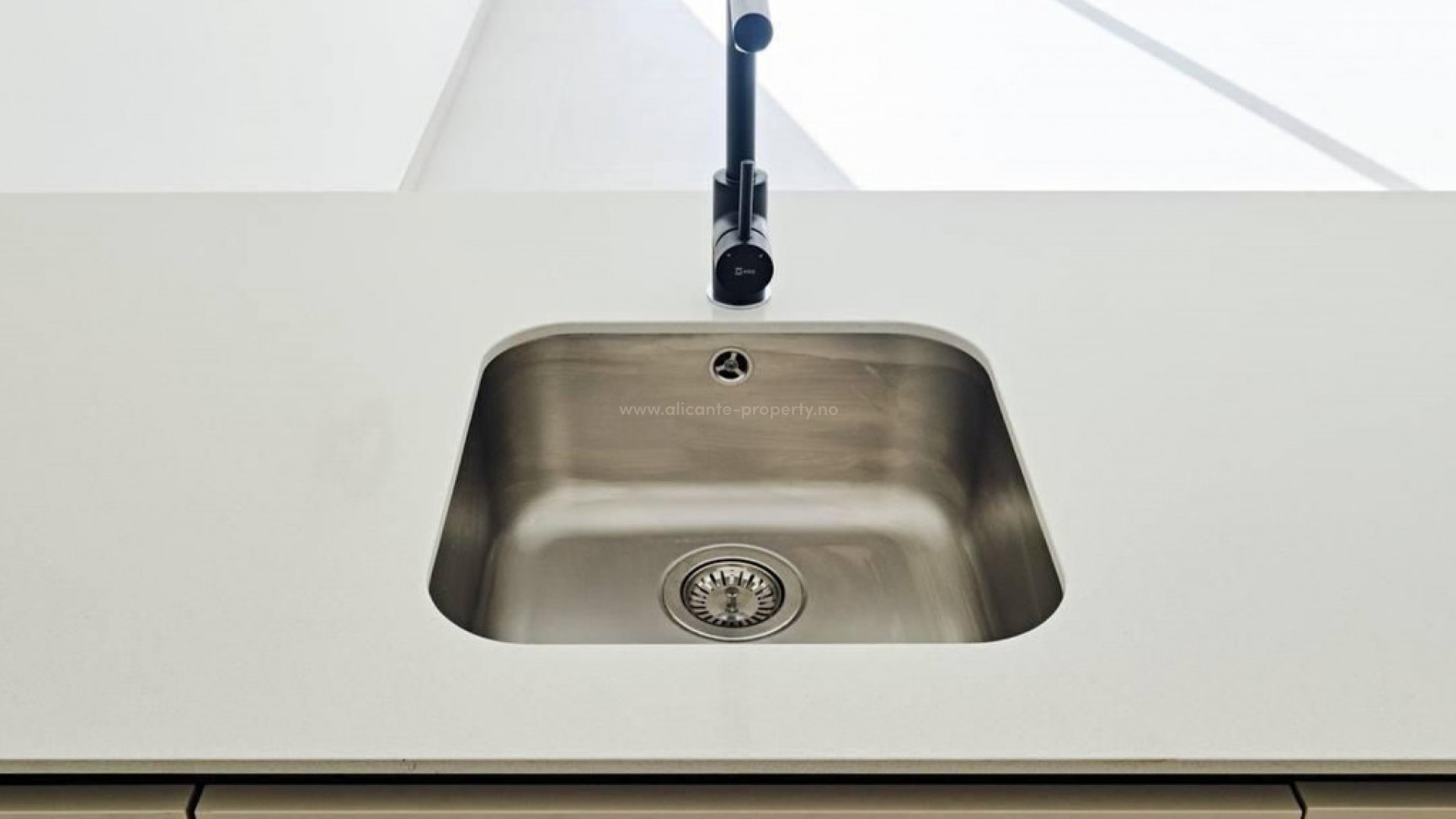 Apartment / flat in La Veleta