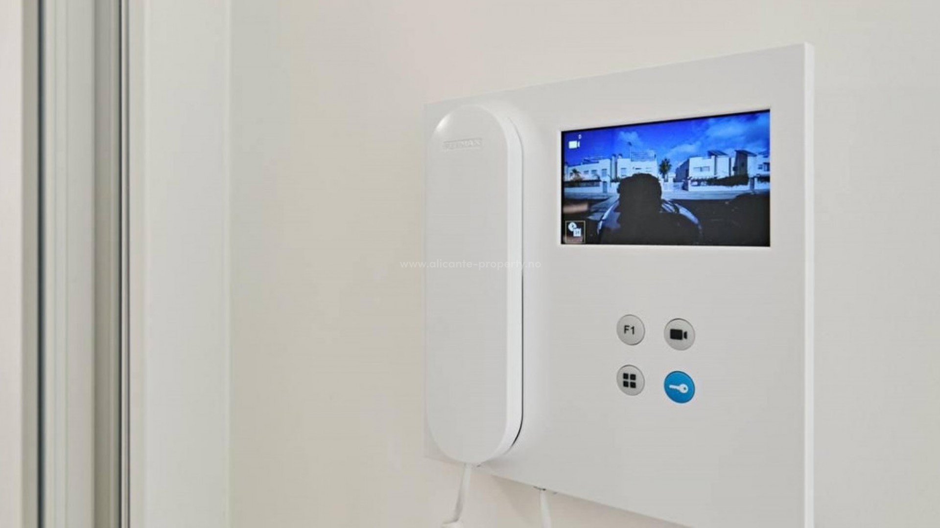 Apartment / flat in La Veleta