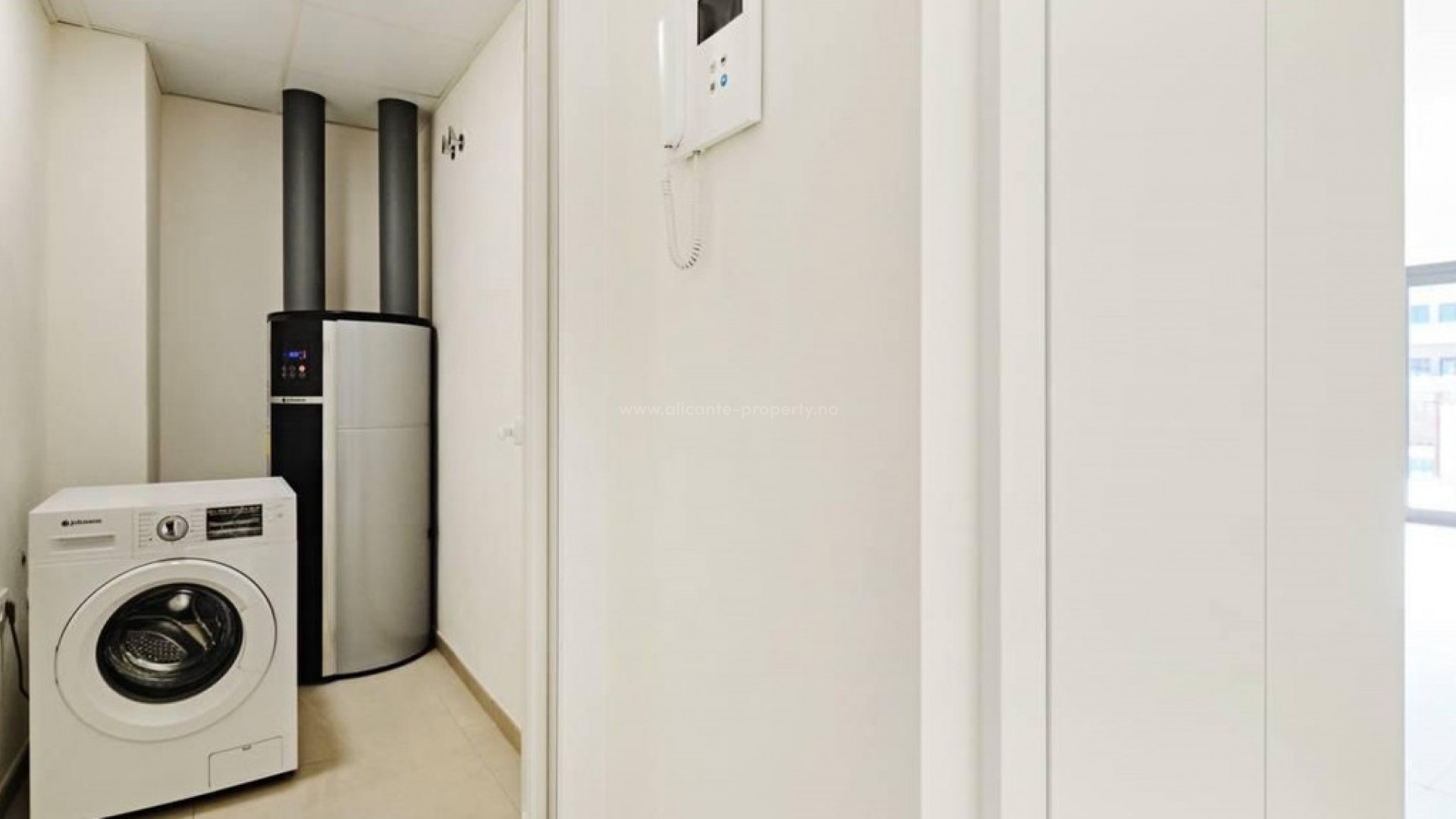 Apartment / flat in La Veleta