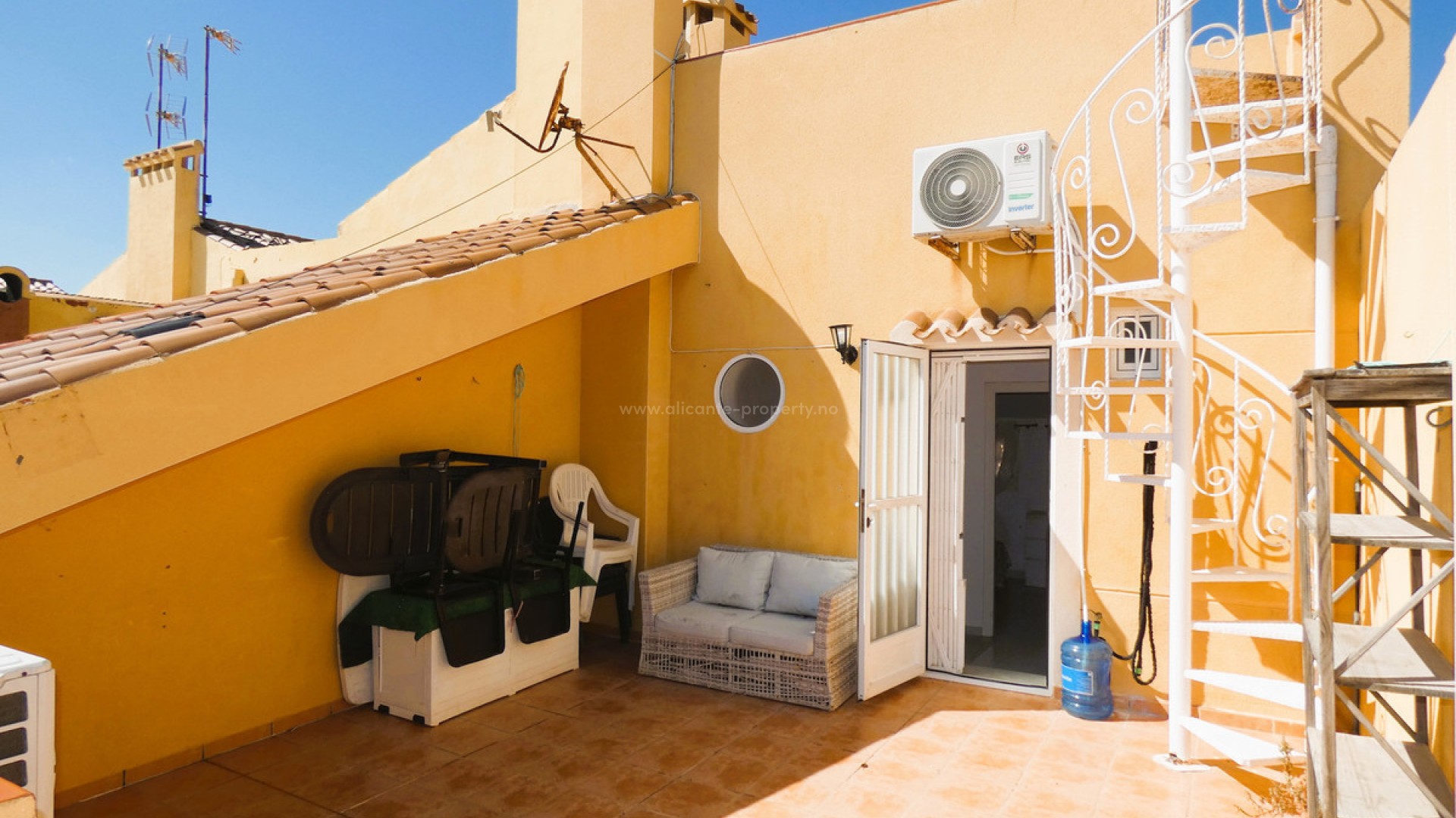 Apartment / flat in La Veleta