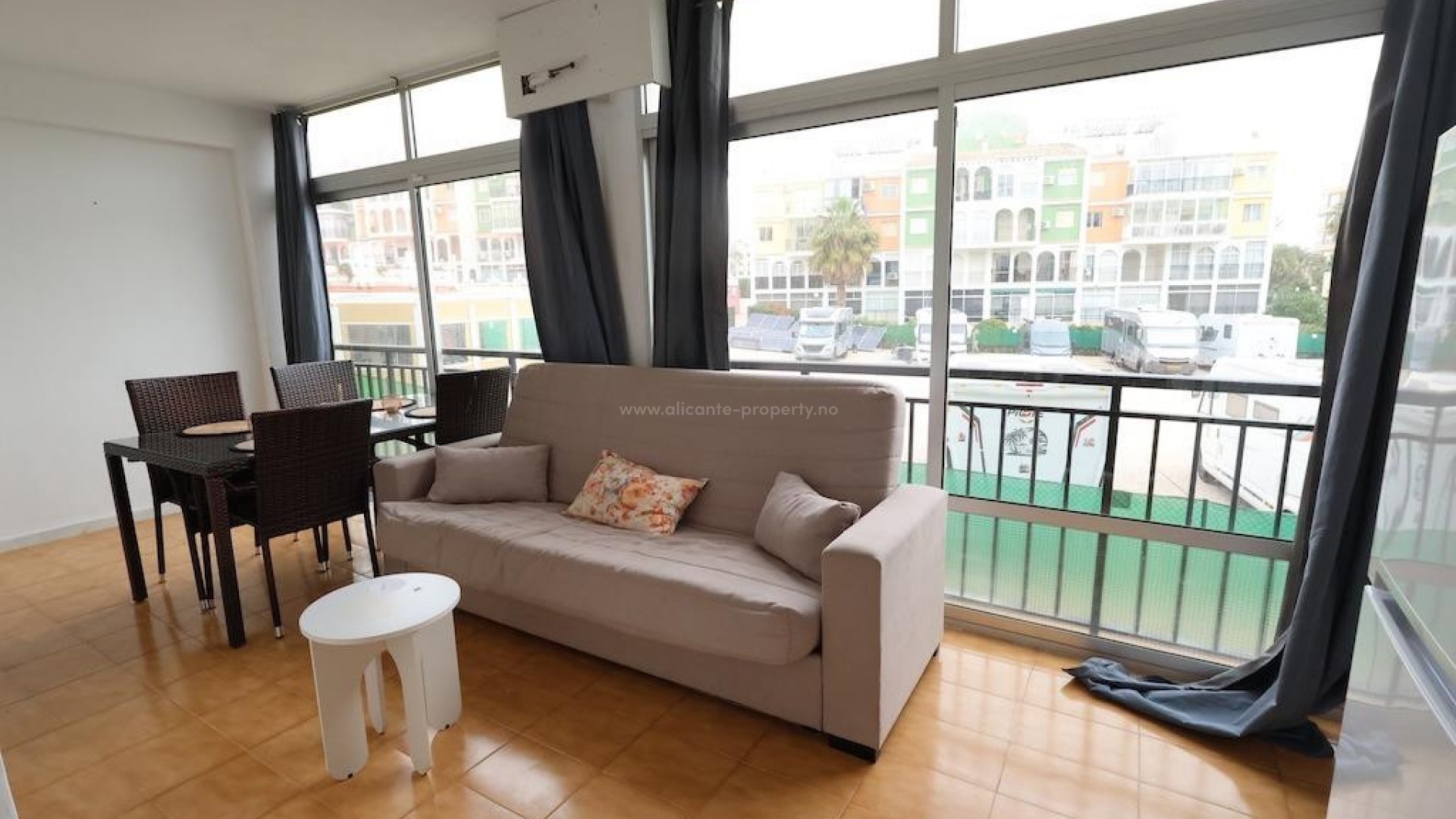 Apartment / flat in La Veleta
