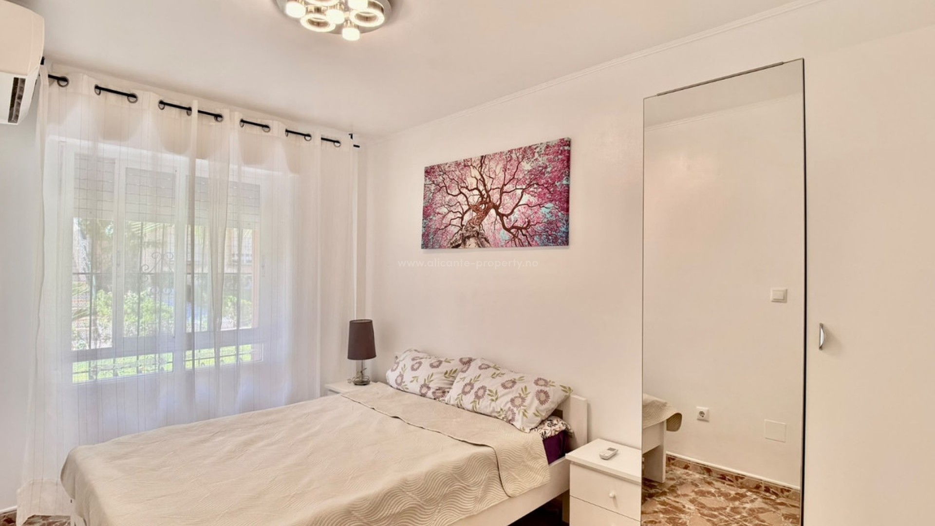 Apartment / flat in La Veleta