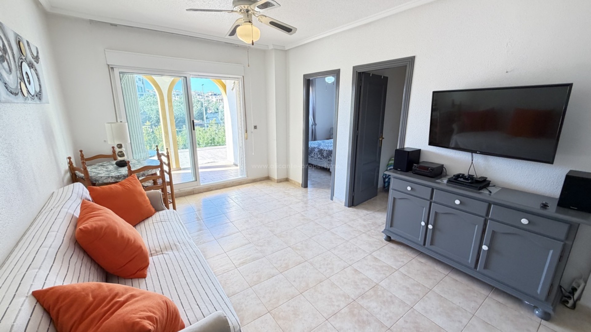 Apartment / flat in La Zenia