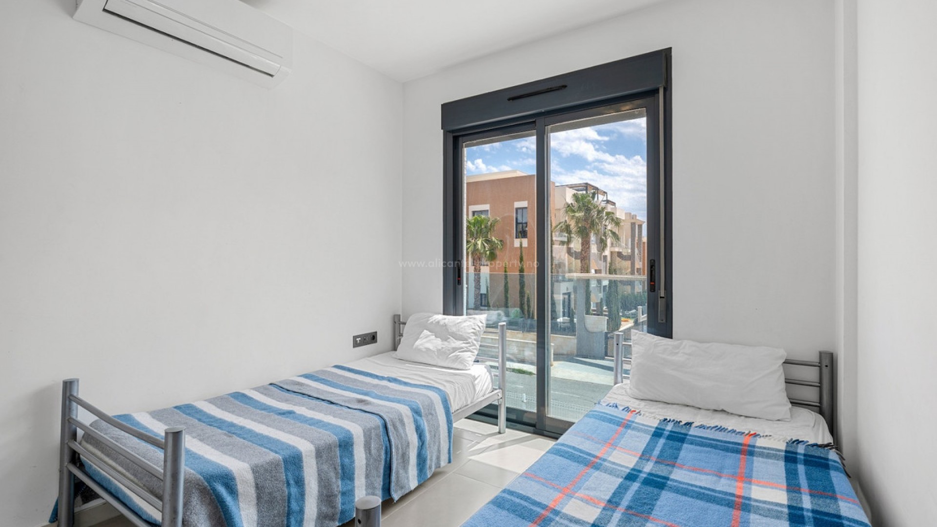 Apartment / flat in La Zenia
