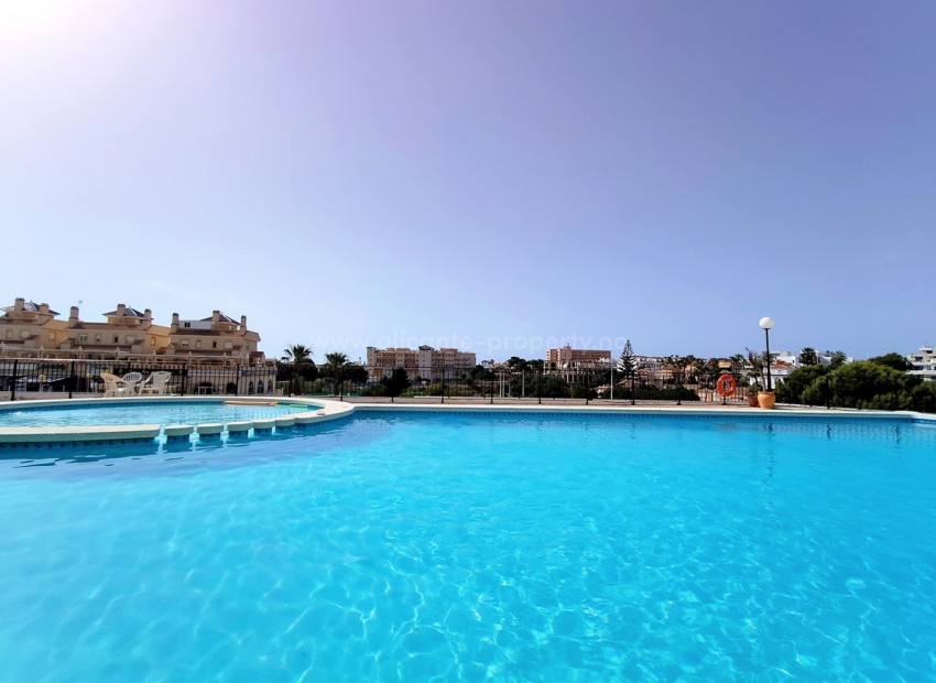 Apartment / flat in La Zenia
