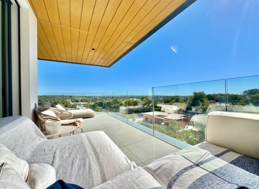 Apartment / flat in Las Colinas Golf Resort