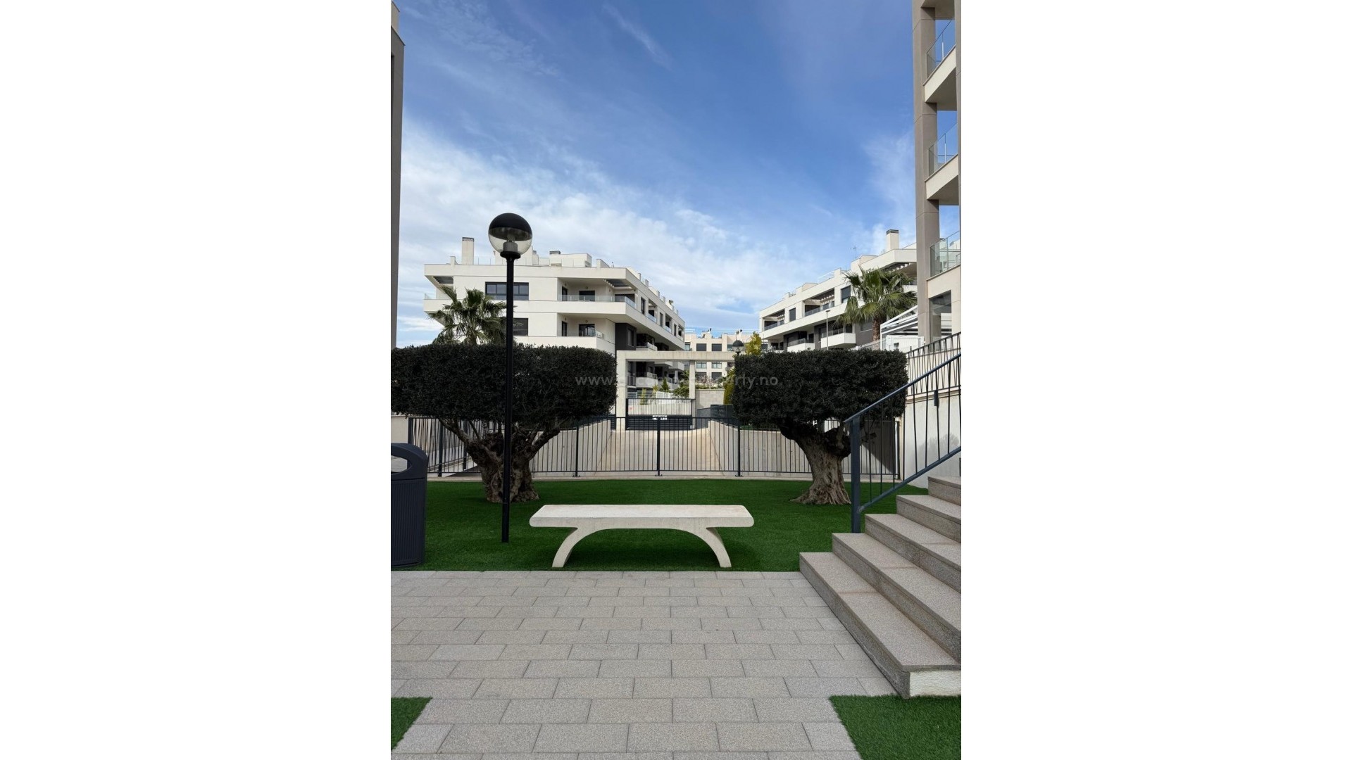 Apartment / flat in Las Filipinas