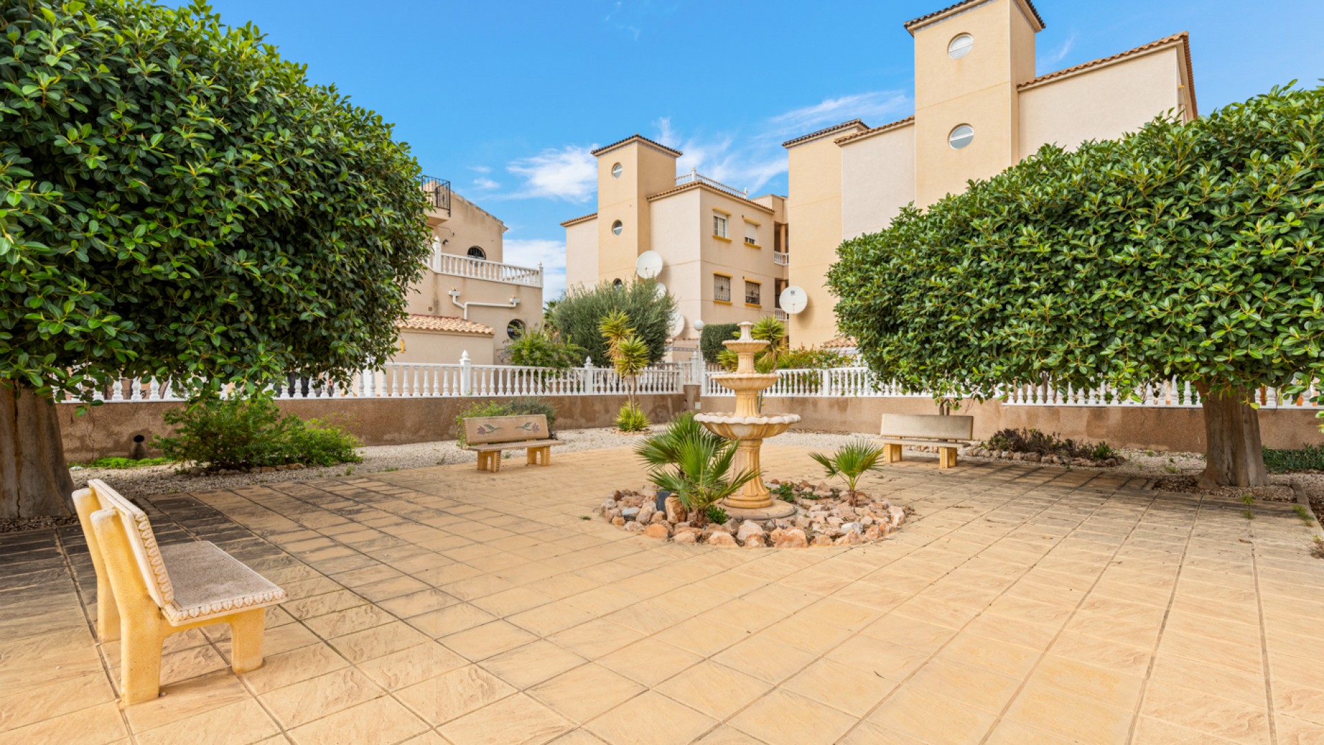 Apartment / flat in Lomas de Cabo Roig