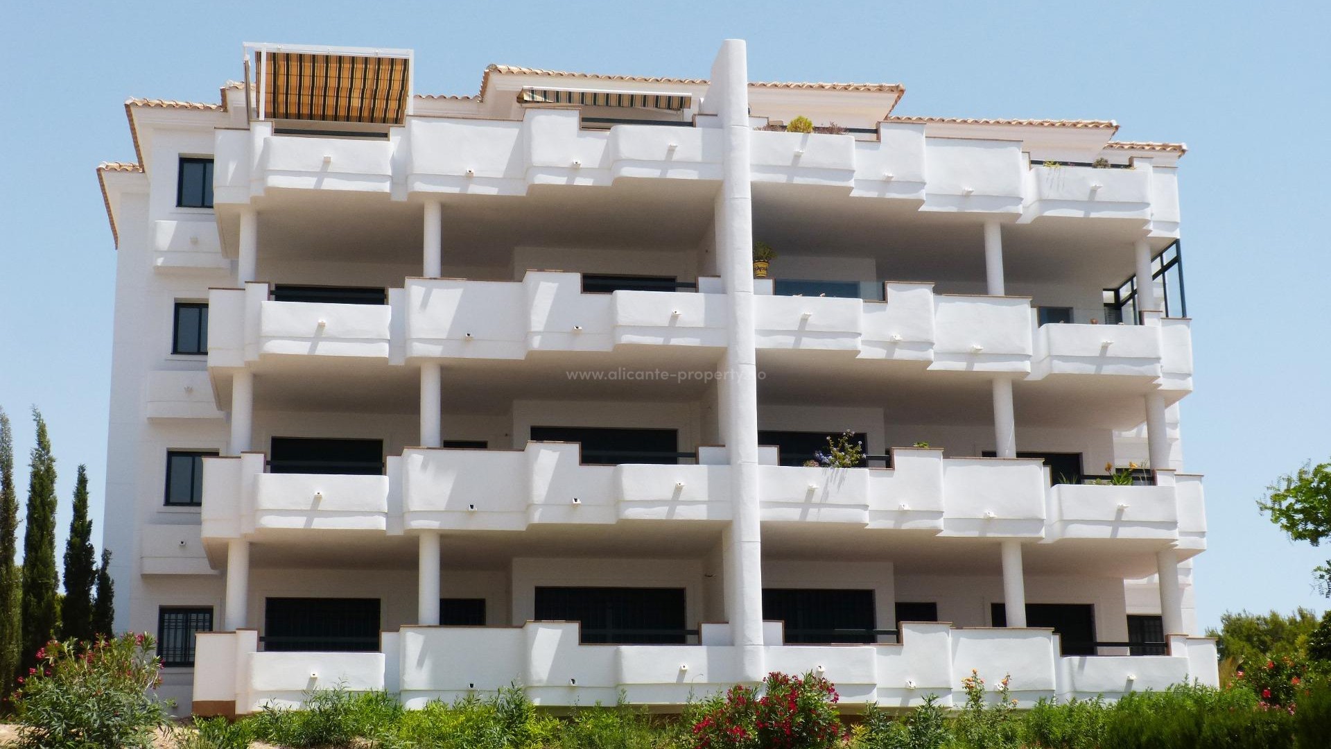 Apartment / flat in Lomas De Campoamor-las Ramblas