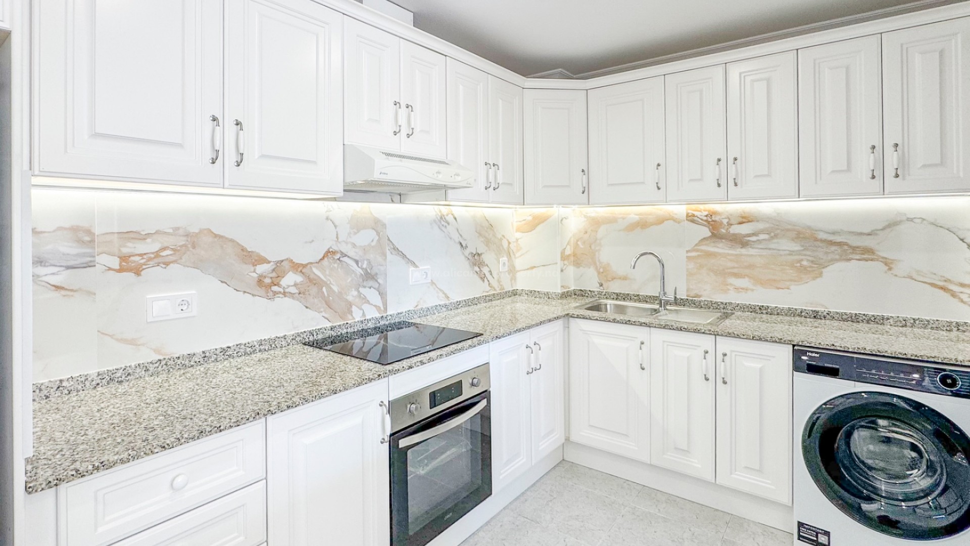 Apartment / flat in Lomas de Campoamor