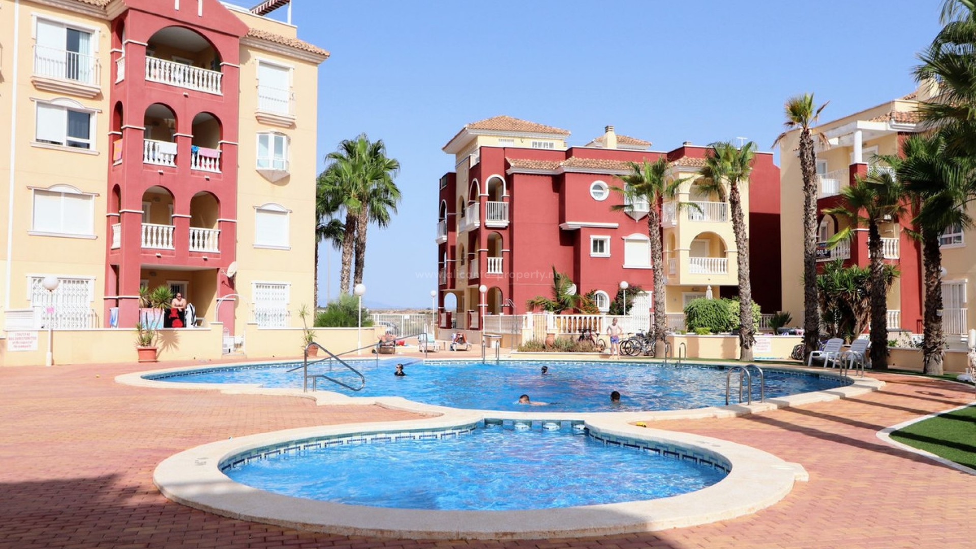 Apartment / flat in Los Alcazares Centro
