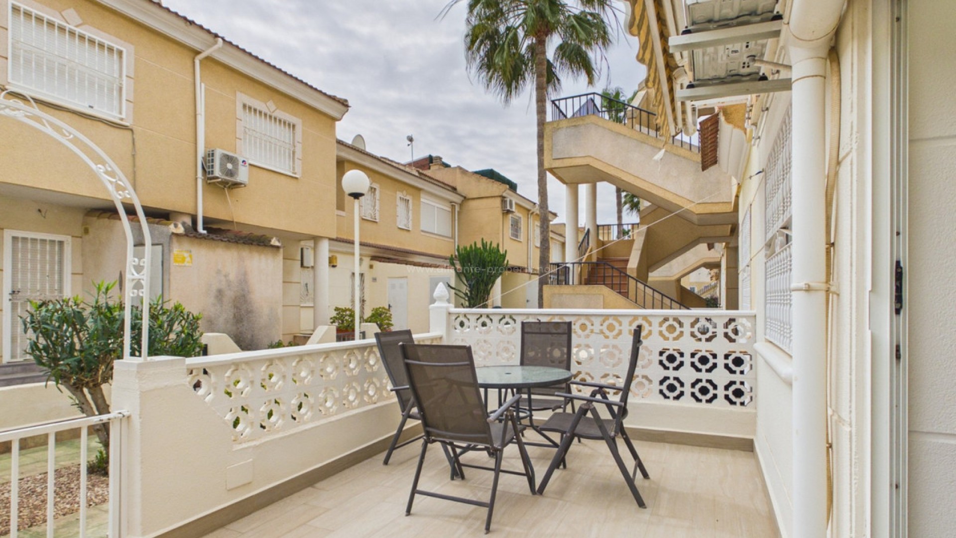 Apartment / flat in Los Alcazares Centro