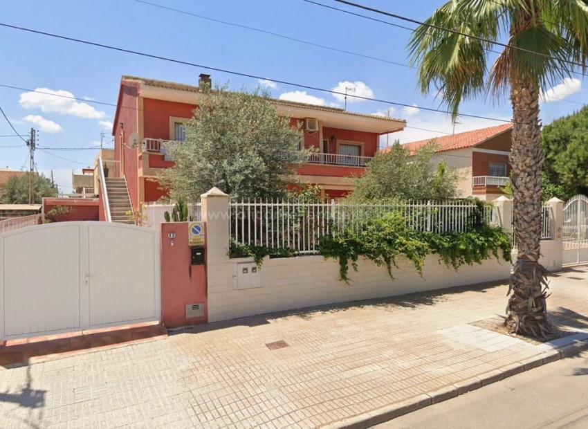 Apartment / flat in Los Alcazares Centro